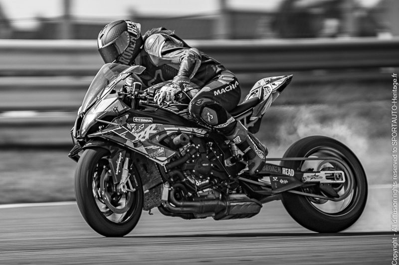 Hphoto.fr - 50 Ans de CROIX, MOTORS FESTIVAL - HVM Racing - Stunt Motos