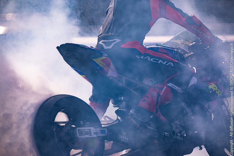 Hphoto.fr - 50 Ans de CROIX, MOTORS FESTIVAL - HVM Racing - Stunt Motos